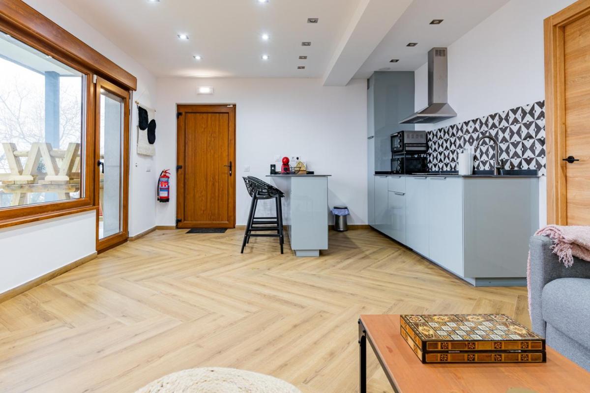 Apartamentos Montes Vindios Onís Eksteriør bilde